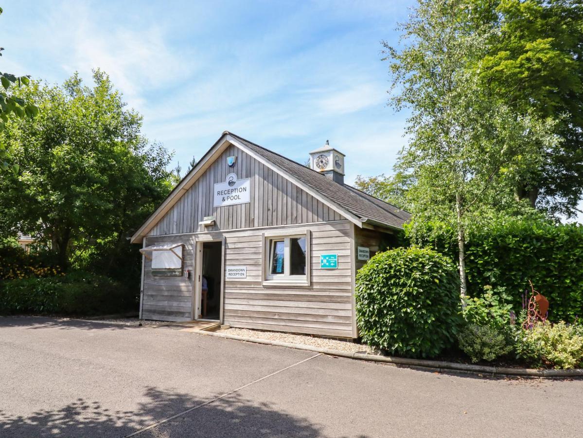 Villa Swandown, 3 Blackdown Chard Exterior foto